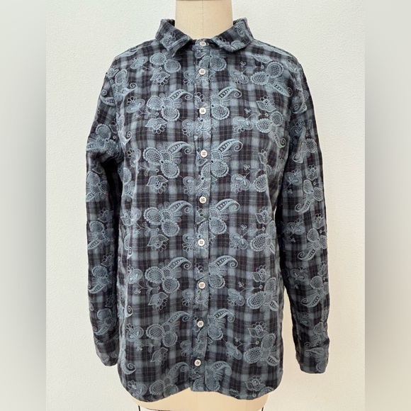 CP Shades Tops - CP Shades Classic L/S Button-Up Shirt Blue Embroidered Paisley on Black Plaid M
